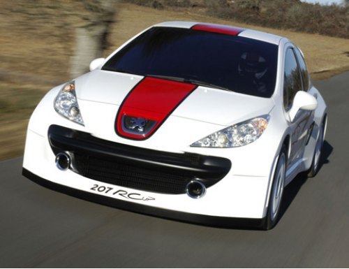 В серийном производстве еще нет даже «обычных» Peugeot 207, а прототип раллийного автомобиля уже…