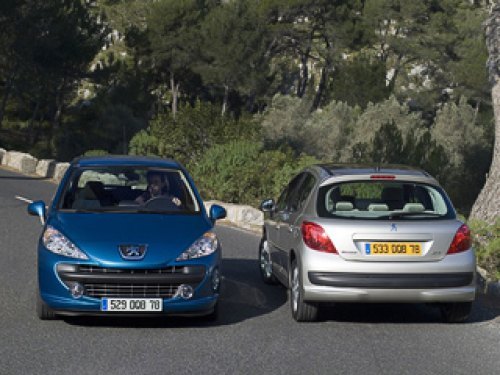 Peugeot 207 — главная новинка на рынке стильных компактных хэтчбэков.