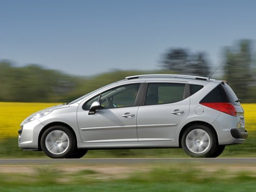 Внешность Peugeot 207 SW достаточно элегантна и не слишком консервативна, как и у большинства…