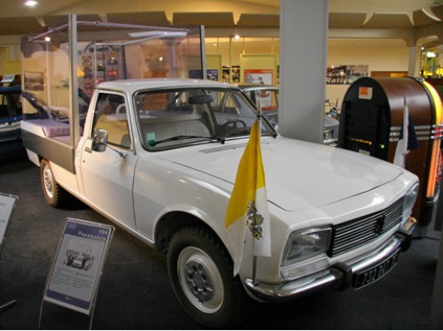 Но если в классе небольших машин компании Peugeot всегда сопутствовал успех, то предпринятая в 1975…