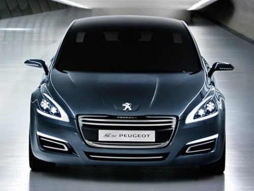 Судя по прототипу, модель Peugeot 508 обещает быть еще крупнее и просторнее, чем оба ее…