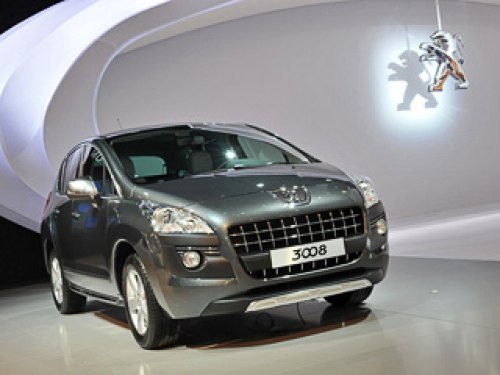 Кроссовер Peugeot 3008, заказы на который начнут принимать в сентябре 2010 года, достигает 100 км/ч…