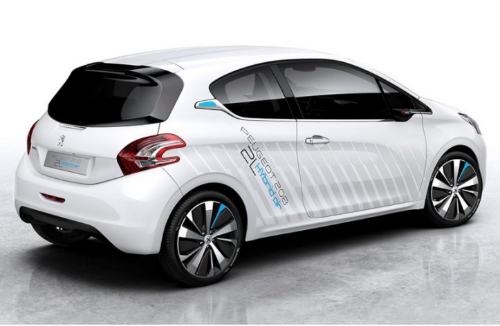 Новый шоу-кар — ответ Peugeot на поставленную французским правительством задачу: построить машину с…