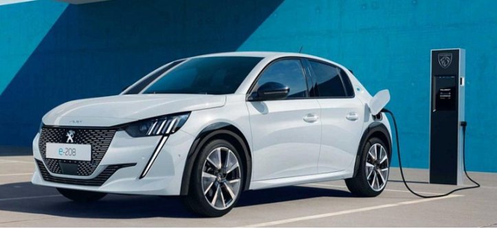 Компания Peugeot предствила электрический Peugeot e-208 2023 года