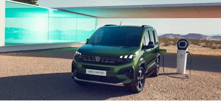 Компания Peugeot представила стильный электрический минивэн Peugeot E-Rifter