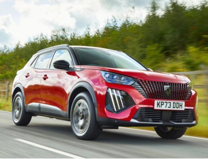 Модель под номером 4008 концерна Peugeot в России оценили от 4 млн 400 тыс. руб. В движение модель…