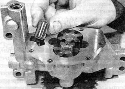 Figure 15.5, c....and the piston of the safety valve, noting how it is installed