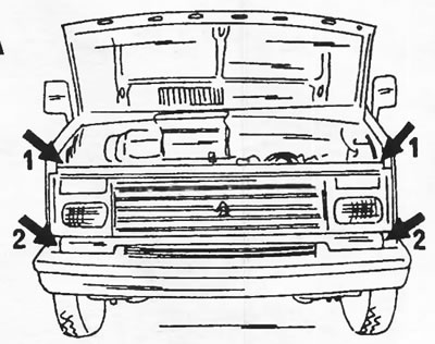 Малюнок 211. Переднє облицювання автомобіля кріпиться двома болтами 91) та двома гайками (2).
