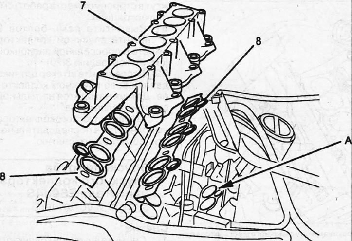4.8. Снимите впускную трубу 7 коллектора и ее уплотнительные прокладки 8