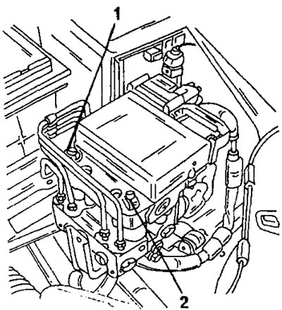 Фигура 299. Местоположение на двата обезвъздушителни клапана (1) и (2) на инсталираната система…
