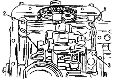 Фигура 351. Местоположение на монтажните болтове на маслената помпа. Болтовете са с различна…