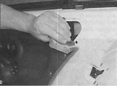 Замок и ручки открытия двери — снятие и установка (Пежо 406, 1995-2004 ...